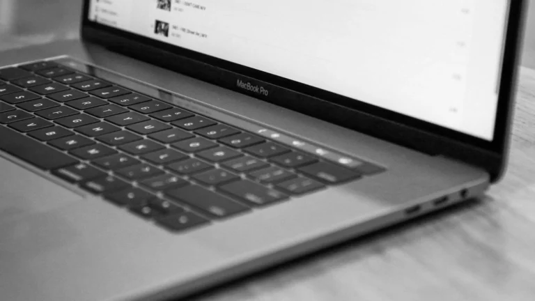 Apple pagará entre 50 y 395 dólares a los usuarios que compraron un MacBook entre 2015 y 2019